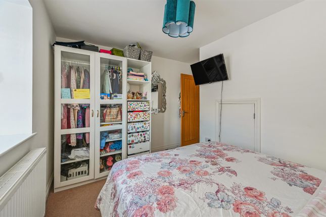 Bedroom 2.Jpg