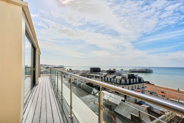 Thumbnail Flat for sale in Green Diamond, Brighton, East Sussex