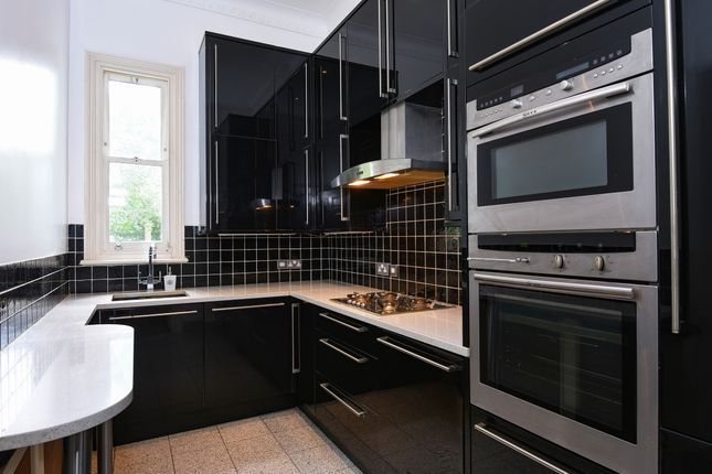 37, Kingston Hill Place, Surrey photo 4