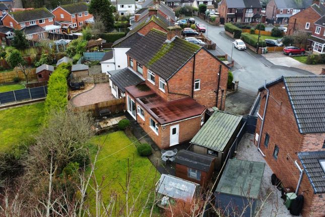 9, Myrtle Grove, Billinge photo 2