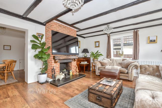3-bed detached on 17, Pilgrims Road, Rochester, £550,000