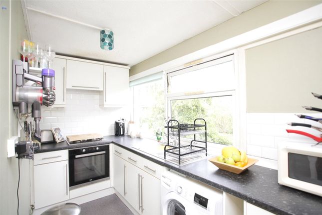 Flat for sale in Delves Crescent, Wood End, Atherstone, Warwickshire