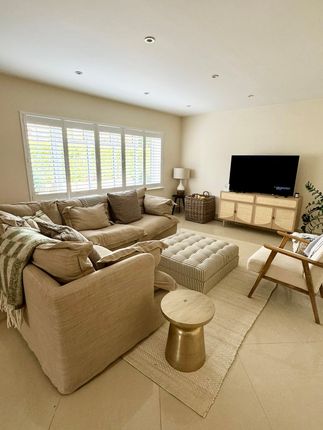 25, Ashbury Close, Hatfield photo 5