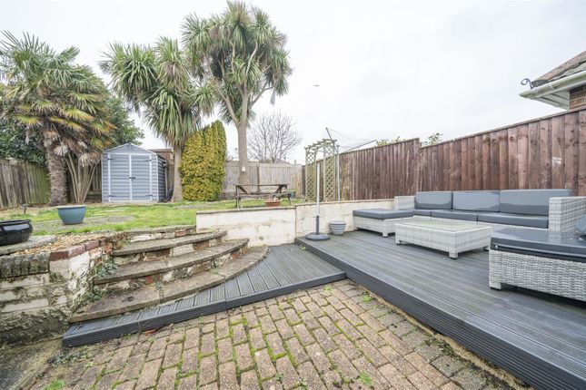 13, Benville Road, Weymouth photo 3
