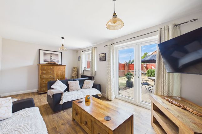 11 Newcastle Street, Sutton-In-Ashfield photo 3