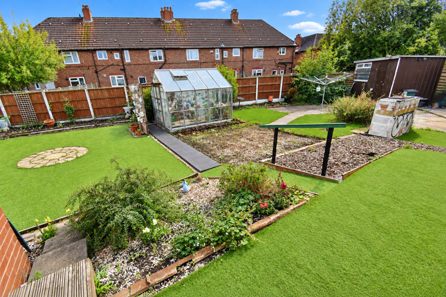 10, Norfolk Avenue, Manchester photo 2