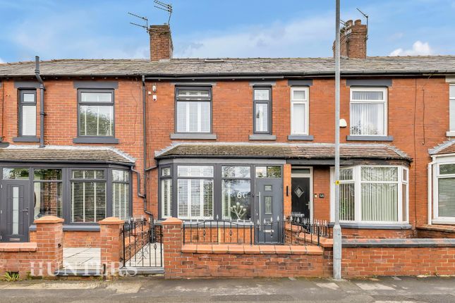 Thumbnail Town house for sale in Lyndhurst Road, Hollins, Oldham