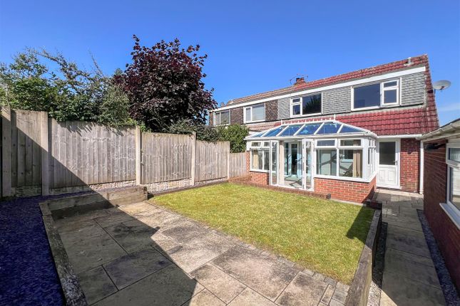 14, Nicholas Grove, Leek photo 2