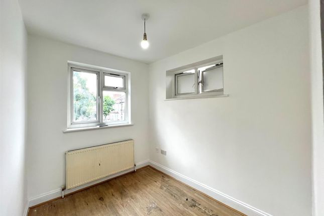 35, Coleridge Road, Walthamstow photo 5