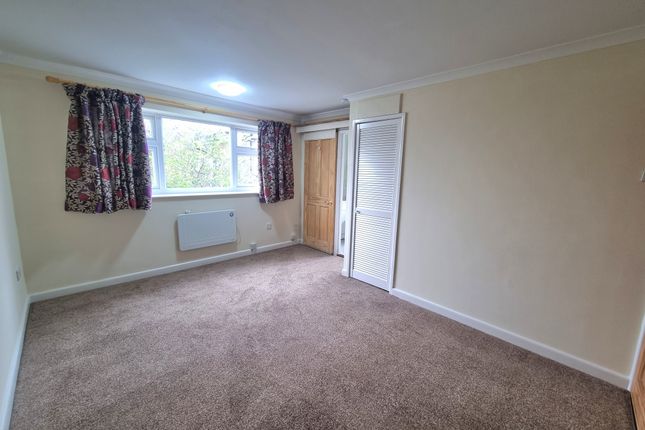 11 Beaumont Court, Elson Road, GOSPORT photo 5