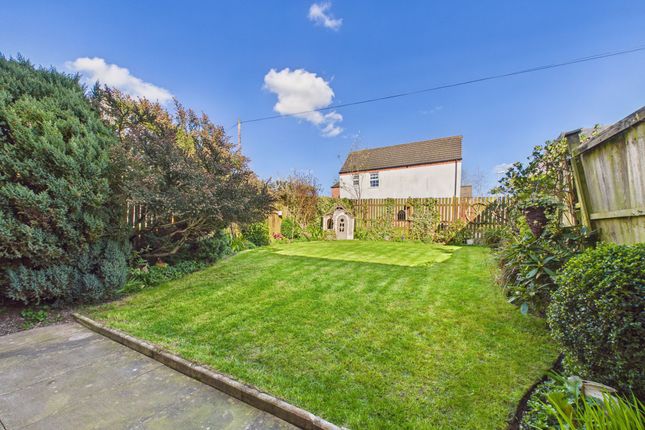 18 All Saints Court, Sutton-In-Ashfield photo 4