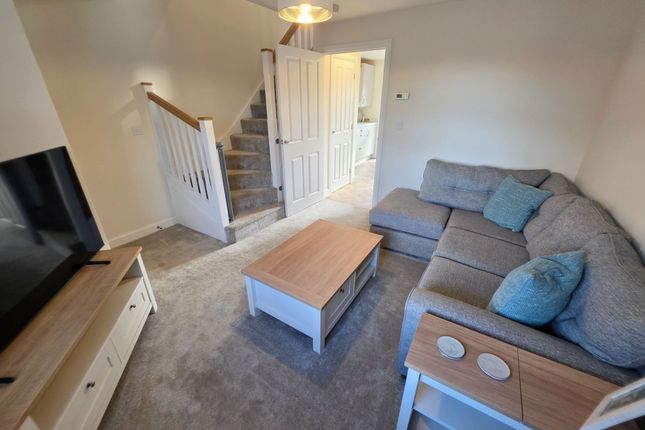 53 Farleigh Drive, Doncaster photo 3