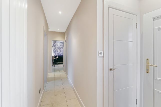 23, Monach Road, Glasgow photo 3