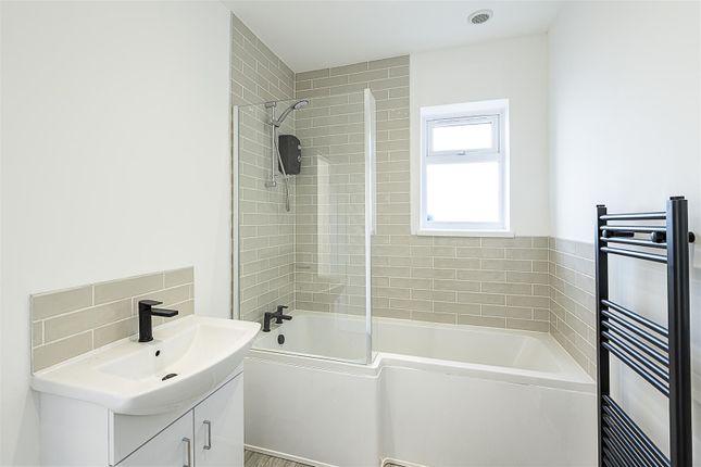 20, Hopkins Crescent, St. Albans photo 4
