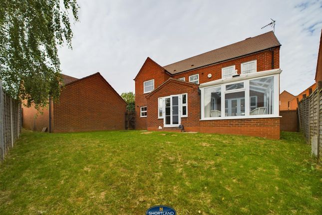 Detached house to rent in Sixpence Close, Westwood Heath, Coventry