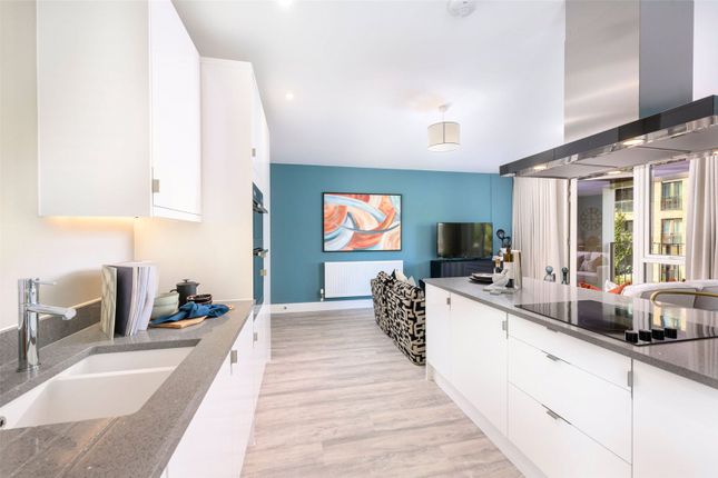 Flat for sale in Millbrook Square, Mill Hill, London