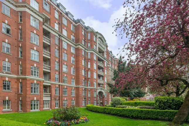 Flat to rent in Clive Court, Maida Vale