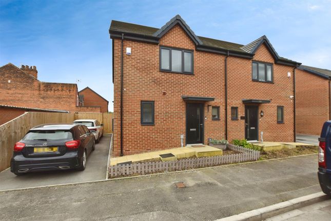 Semi-detached house for sale in Clyde Street, Hull