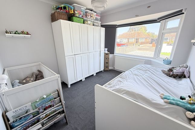 7, Beechwood Avenue, Worthing photo 3