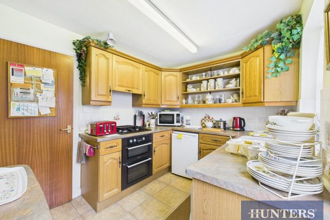 33, Curlew Grove, Bridlington photo 3