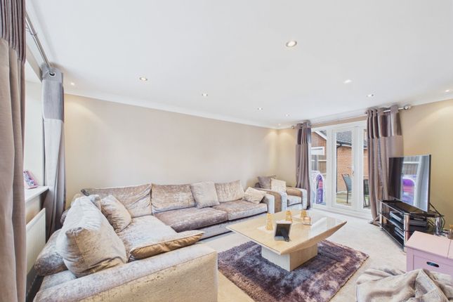 32, Sun Street, Sawbridgeworth photo 3