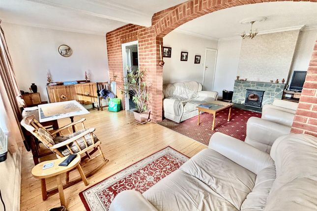 15, Rochester Road, Rochester photo 2