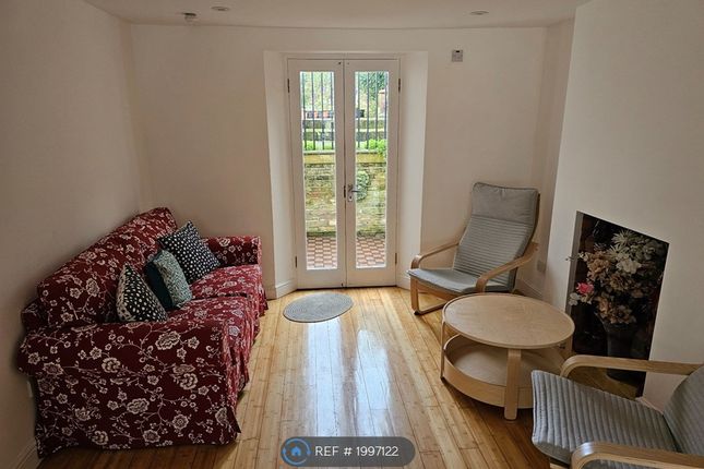 Room to rent in Peckham Park Rd, London