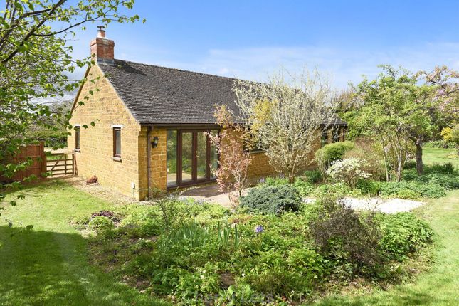 Thumbnail Cottage to rent in Deddington, Banbury
