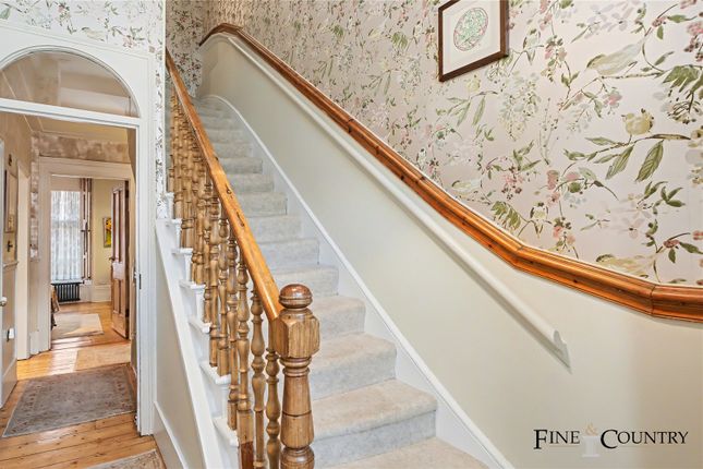 32, Priory Terrace, London photo 4