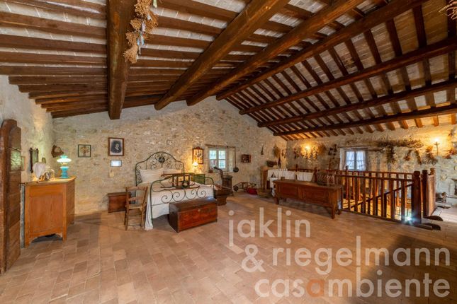Villa for sale in Italy, Umbria, Terni, Montecchio