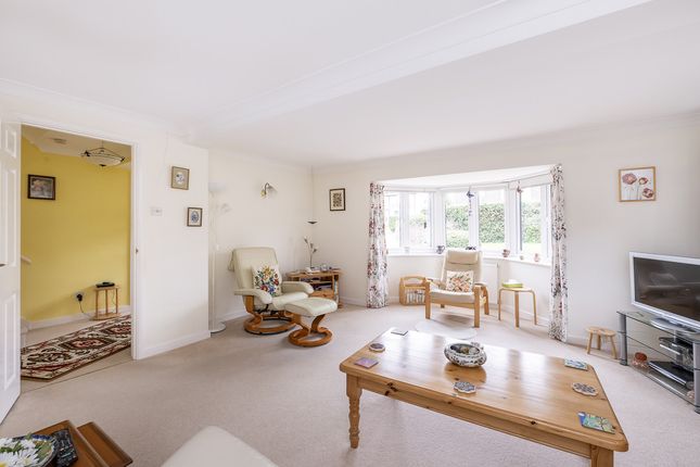 Quendon, Chiltern Road, Great Missenden photo 4