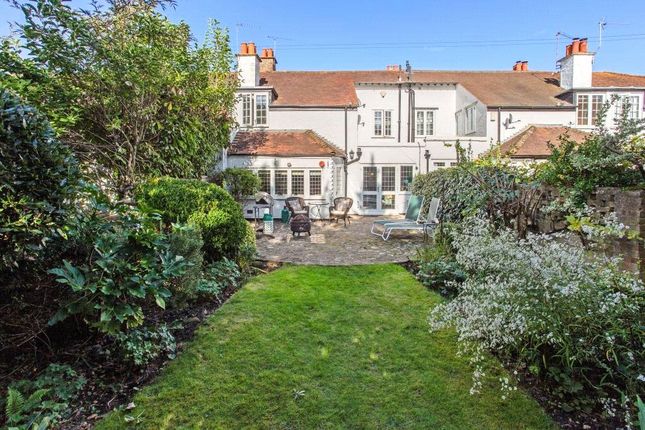 4, Bettoney Vere, Berkshire photo 2