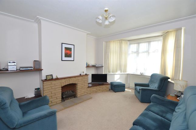 98, Ryecroft Avenue, Whitton photo 4