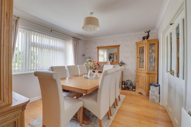 35, Downham Road, Wickford photo 4