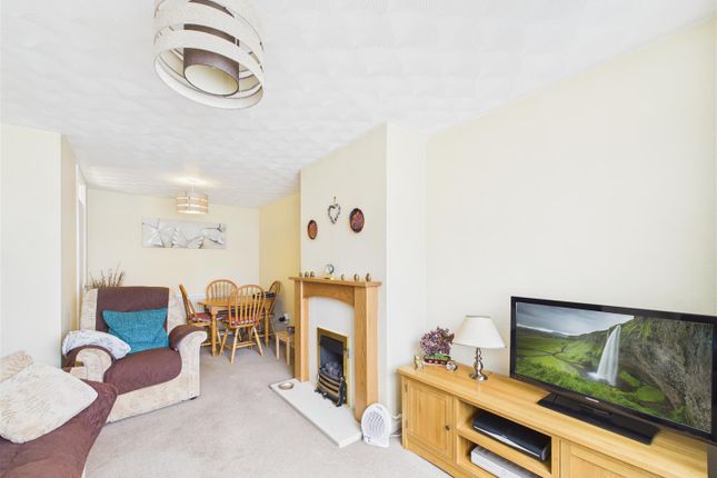 35, The Crescent, Mitcheldean photo 2