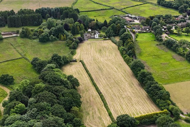 Doe Lea Farm, Derbyshire photo 2