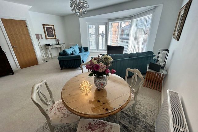 Apt 5 Beach House, Penrhos Road, Colwyn Bay photo 4