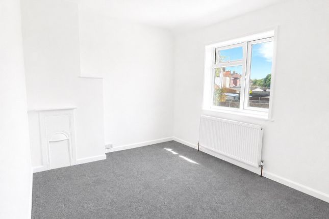 45, Glenbow Road, Bromley photo 3
