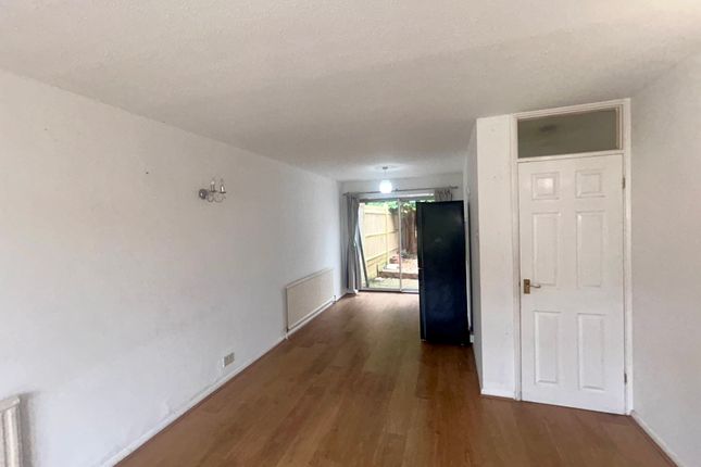 10, Cleveland Gardens, BURGESS HILL photo 3