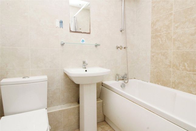 Flat for sale in Holly Court, Bognor Regis, West Sussex
