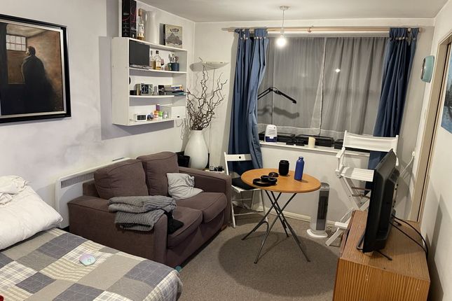 29, Spencer Mews, London photo 3