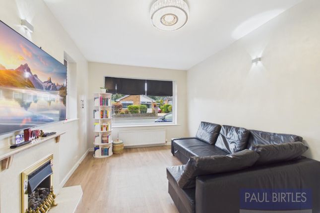 22, Balmoral Road, Trafford photo 3