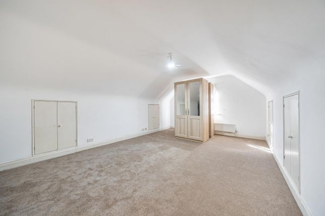 Mountington Park Close, Harrow photo 4