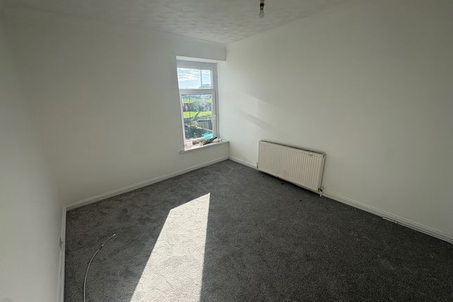 66, SWANSEA photo 5