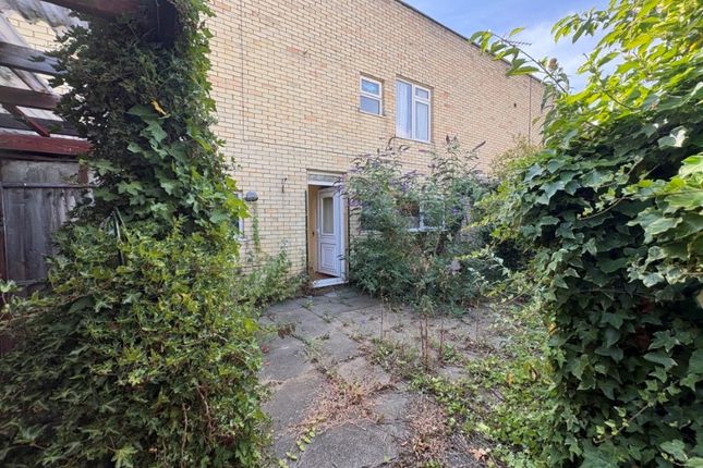 124 Nuns Way, Cambridge photo 3