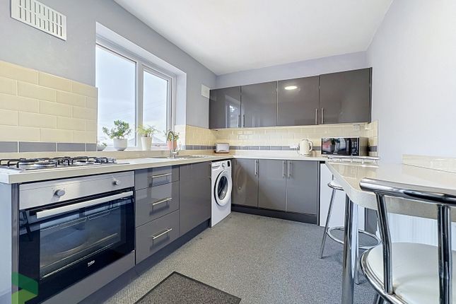 46, Waverley Road, Blackburn photo 5