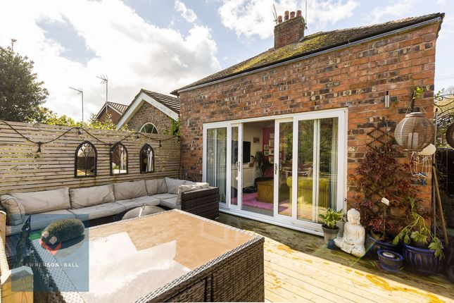 24 Hillside Road, Frodsham photo 4