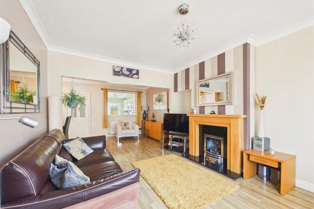 39, Luton Road, Hull photo 2
