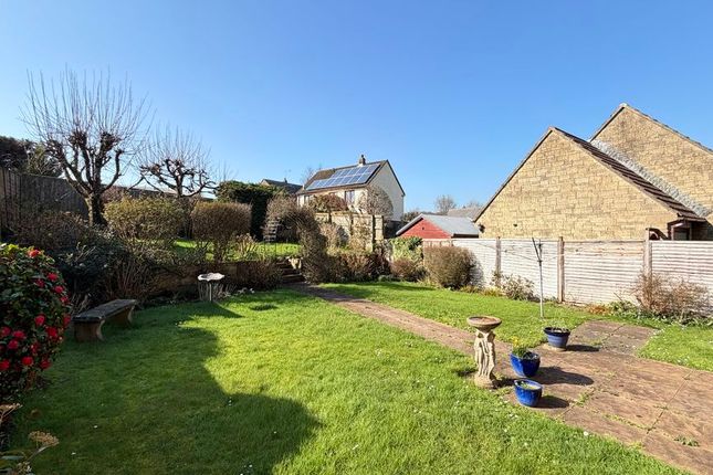 4, Abbey Close, Chard photo 3