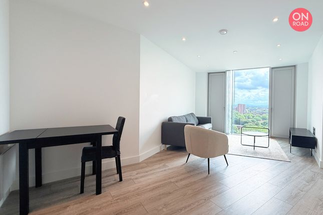 three60, Silvercroft Street, Manchester photo 4